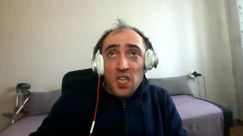 Snapshot of bentish chatting on 8, 2, 2026 bentish online show from 8, 2, 2026