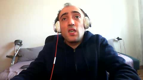 Snapshot of bentish chatting on 12, 2, 2026 bentish online show from 12, 2, 2026