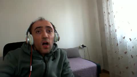 Snapshot of bentish chatting on 14, 2, 2026 bentish online show from 14, 2, 2026