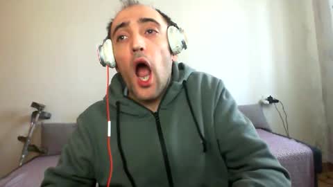 Snapshot of bentish chatting on 18, 2, 2026 bentish online show from 18, 2, 2026