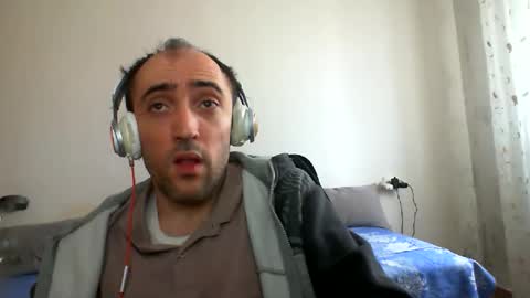 Snapshot of bentish chatting on 13, 3, 2026 bentish online show from 13, 3, 2026