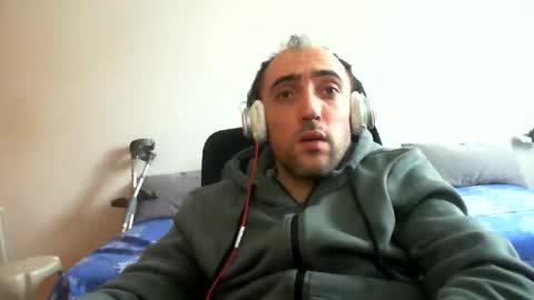 Snapshot of bentish chatting on 24, 3, 2026 bentish online show from 24, 3, 2026