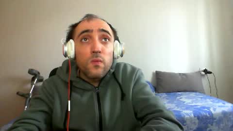 Snapshot of bentish chatting on 6, 4, 2026 bentish online show from 6, 4, 2026