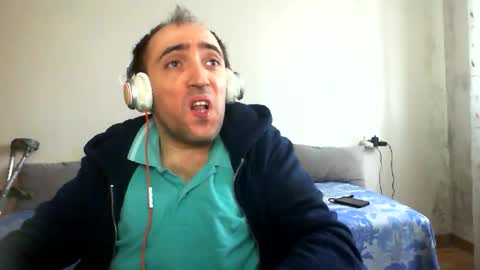 Snapshot of bentish chatting on 11, 4, 2026 bentish online show from 11, 4, 2026