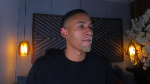 Snapshot of bento_fox chatting on 26, 10, 2025 bento_fox online show from 26, 10, 2025