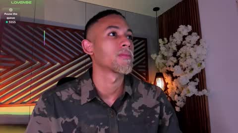 Snapshot of bento_fox chatting on 16, 11, 2025 bento_fox online show from 16, 11, 2025