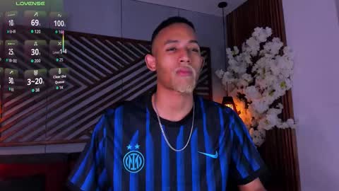 Snapshot of bento_fox chatting on 19, 11, 2025 bento_fox online show from 19, 11, 2025