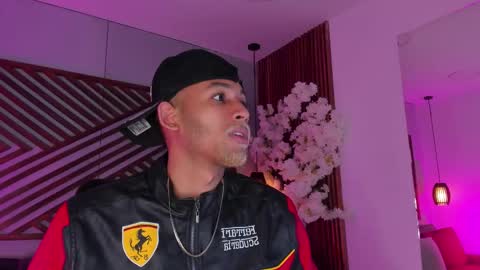 Snapshot of bento_fox chatting on 2, 12, 2025 bento_fox online show from 2, 12, 2025