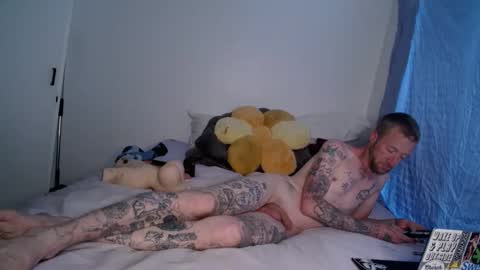 Snapshot of bentoverblonde chatting on 20, 3, 2026 BentOverBlonde online show from 20, 3, 2026