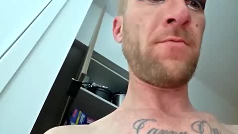 Snapshot of bentoverblonde chatting on 2, 4, 2026 BentOverBlonde online show from 2, 4, 2026