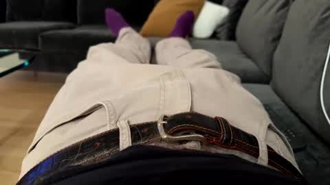 Snapshot of benz10001 chatting on 1, 1, 2025 benz10001 online show from 1, 1, 2025