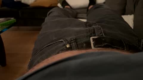 benz10001 online show from 4, 4, 2026