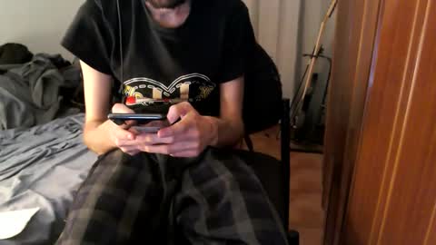 Snapshot of berceuse111 chatting on 8, 5, 2026 berceuse111 online show from 8, 5, 2026
