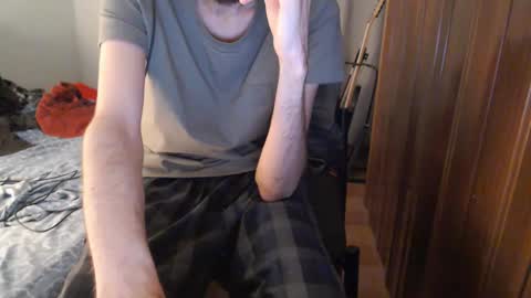 Snapshot of berceuse111 chatting on 28, 5, 2026 berceuse111 online show from 28, 5, 2026