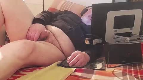 berlinerbaer1963 online show from 23, 9, 2025