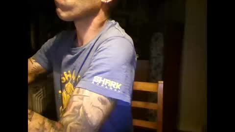 Snapshot of bernichaos77 chatting on 12, 10, 2025 bernichaos77 online show from 12, 10, 2025