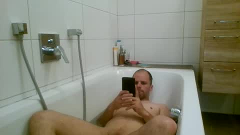 Snapshot of bernii1991 chatting on 31, 5, 2026 bernii1991 online show from 31, 5, 2026