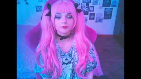 Snapshot of berriekitten chatting on 16, 4, 2026 BerrieKitten online show from 16, 4, 2026