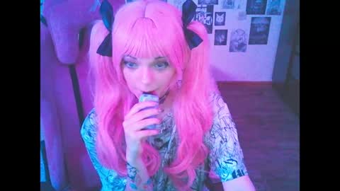 Snapshot of berriekitten chatting on 16, 4, 2026 BerrieKitten online show from 16, 4, 2026