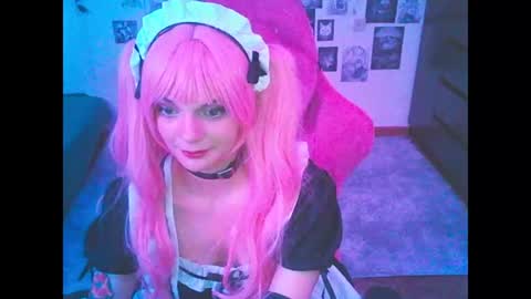 Snapshot of berriekitten chatting on 4, 7, 2026 BerrieKitten online show from 4, 7, 2026