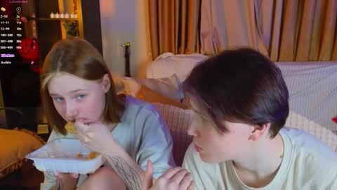 Your sweet Tara and Eva online show from 8, 11, 2025