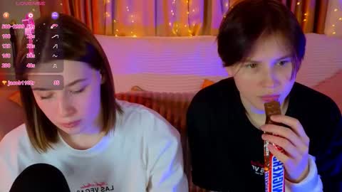 Your sweet Tara and Eva online show from 19, 12, 2025