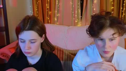 Your sweet Tara and Eva online show from 22, 12, 2025