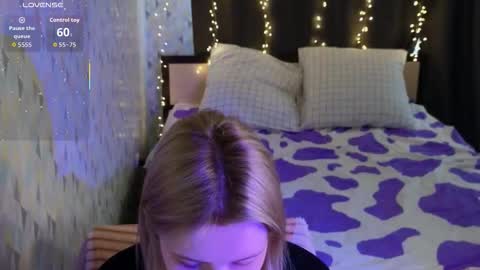 Your sweet Tara and Eva online show from 28, 3, 2026