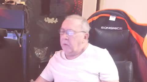 Snapshot of best127 chatting on 7, 2, 2026 jean online show from 7, 2, 2026