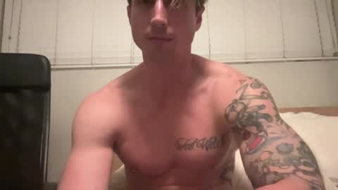 Bestcoast3579 online show from 23, 11, 2025