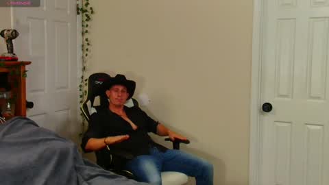 twitter zack1fisher online show from 13, 9, 2025