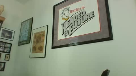 Snapshot of bestshot1951 chatting on 5, 1, 2025 bestshot1951 online show from 5, 1, 2025