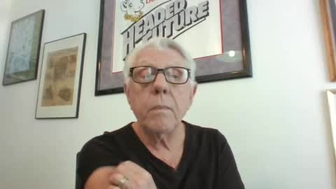 Snapshot of bestshot1951 chatting on 17, 2, 2025 bestshot1951 online show from 17, 2, 2025