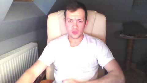 Snapshot of bestworld_ chatting on 27, 11, 2025 bestworld_ online show from 27, 11, 2025