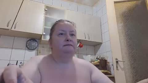 Snapshot of bethnorth chatting on 24, 6, 2026 bethnorth online show from 24, 6, 2026