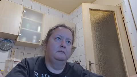 Snapshot of bethnorth chatting on 9, 7, 2026 bethnorth online show from 9, 7, 2026
