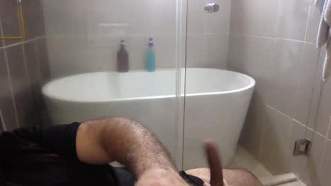 Virtual Gentleman online show from 27, 10, 2025