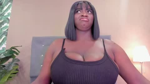Snapshot of betsybennet chatting on 10, 4, 2026 BETSY online show from 10, 4, 2026