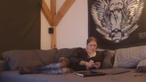 Betsy online show from 13, 11, 2025