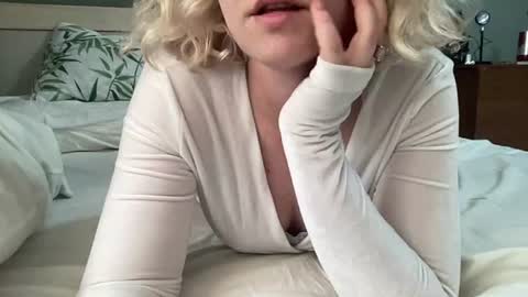 Snapshot of betteketty chatting on 16, 7, 2026 Bette online show from 16, 7, 2026