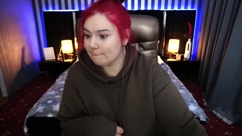 betttydark online show from 2, 2, 2025