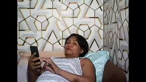 betty_83 online show from 7, 4, 2026