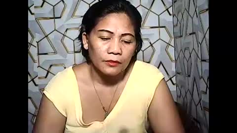 Snapshot of betty_83 chatting on 8, 5, 2026 betty_83 online show from 8, 5, 2026