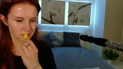Snapshot of bettyrouse chatting on 27, 6, 2026 Betty online show from 27, 6, 2026