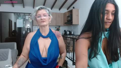 Snapshot of bety_cum3 chatting on 5, 5, 2026 bibiana online show from 5, 5, 2026