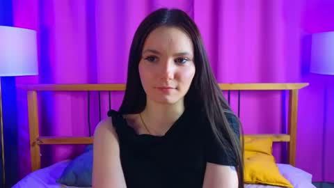 Snapshot of beverlyriley chatting on 3, 5, 2026 Marie online show from 3, 5, 2026