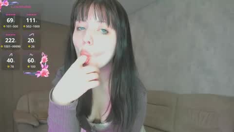 Snapshot of beverlyvegas chatting on 28, 4, 2026 Jany online show from 28, 4, 2026