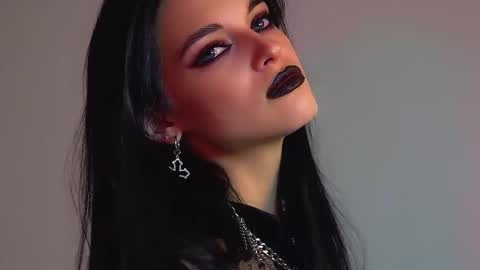 Beverly online show from 11, 11, 2025