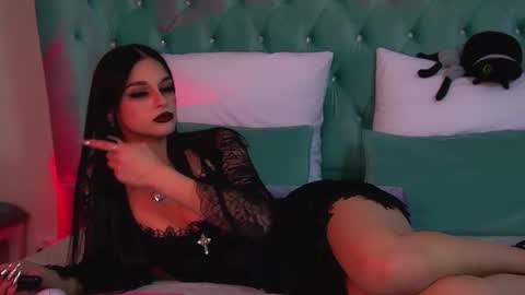 Beverly online show from 25, 11, 2025