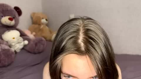 Snapshot of bevvanwoert chatting on 13, 4, 2026 Bella online show from 13, 4, 2026